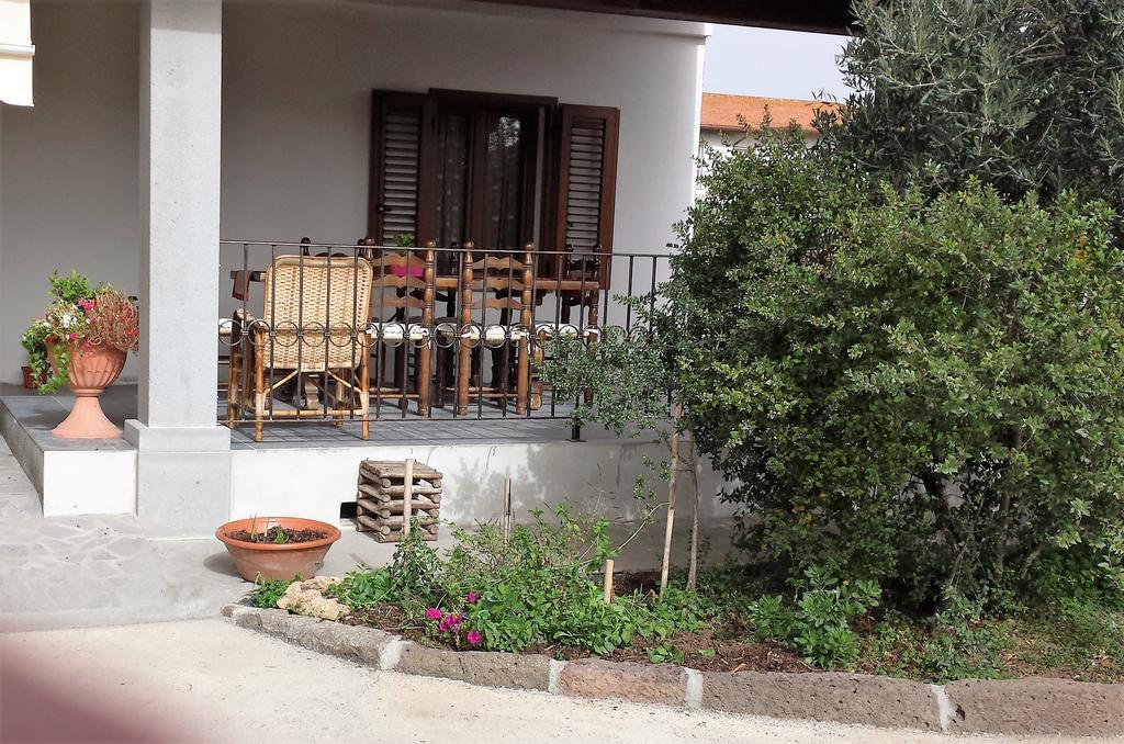B&B Perdalonga Ghilarza Exterior foto